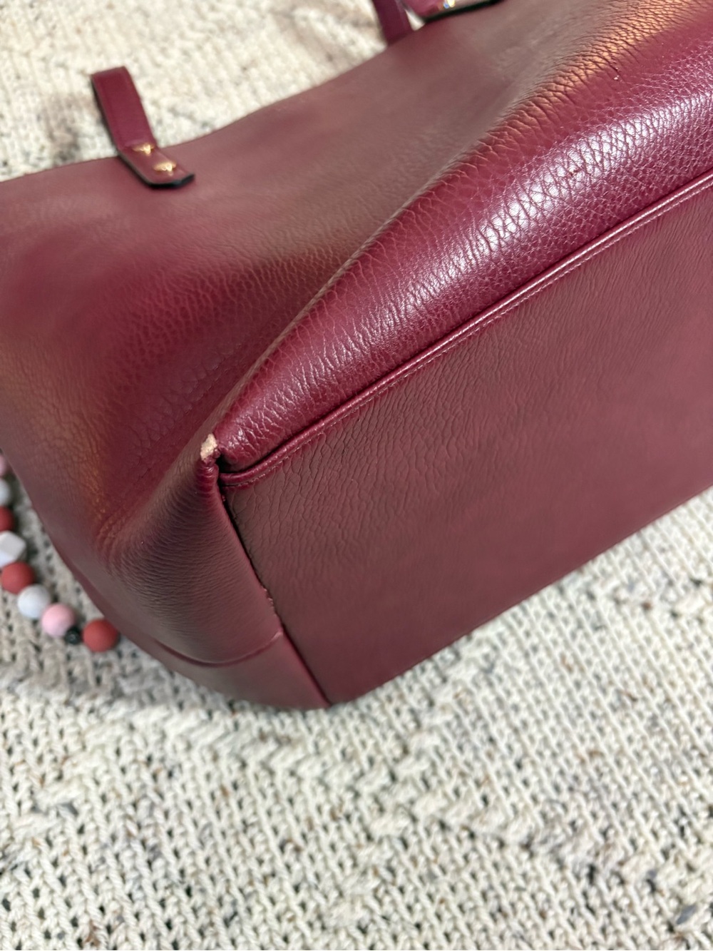 Poppy & Peonies Go Getter Tote in Berry - Picture 8 of 16